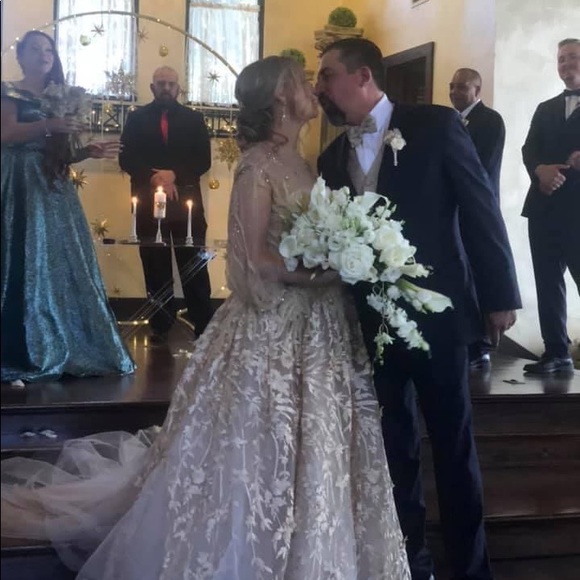 Meet your Posher, Rachel - Picture 2 of 2